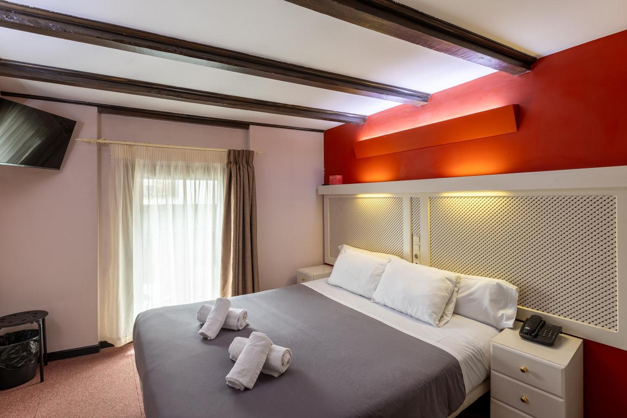 Hotel Micolau Arinsal Zewnętrze zdjęcie