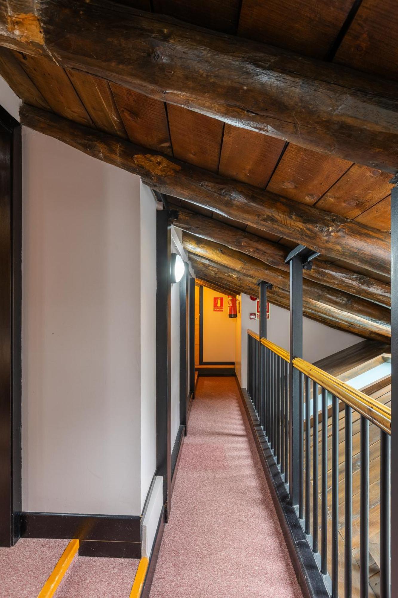 Hotel Micolau Arinsal Zewnętrze zdjęcie