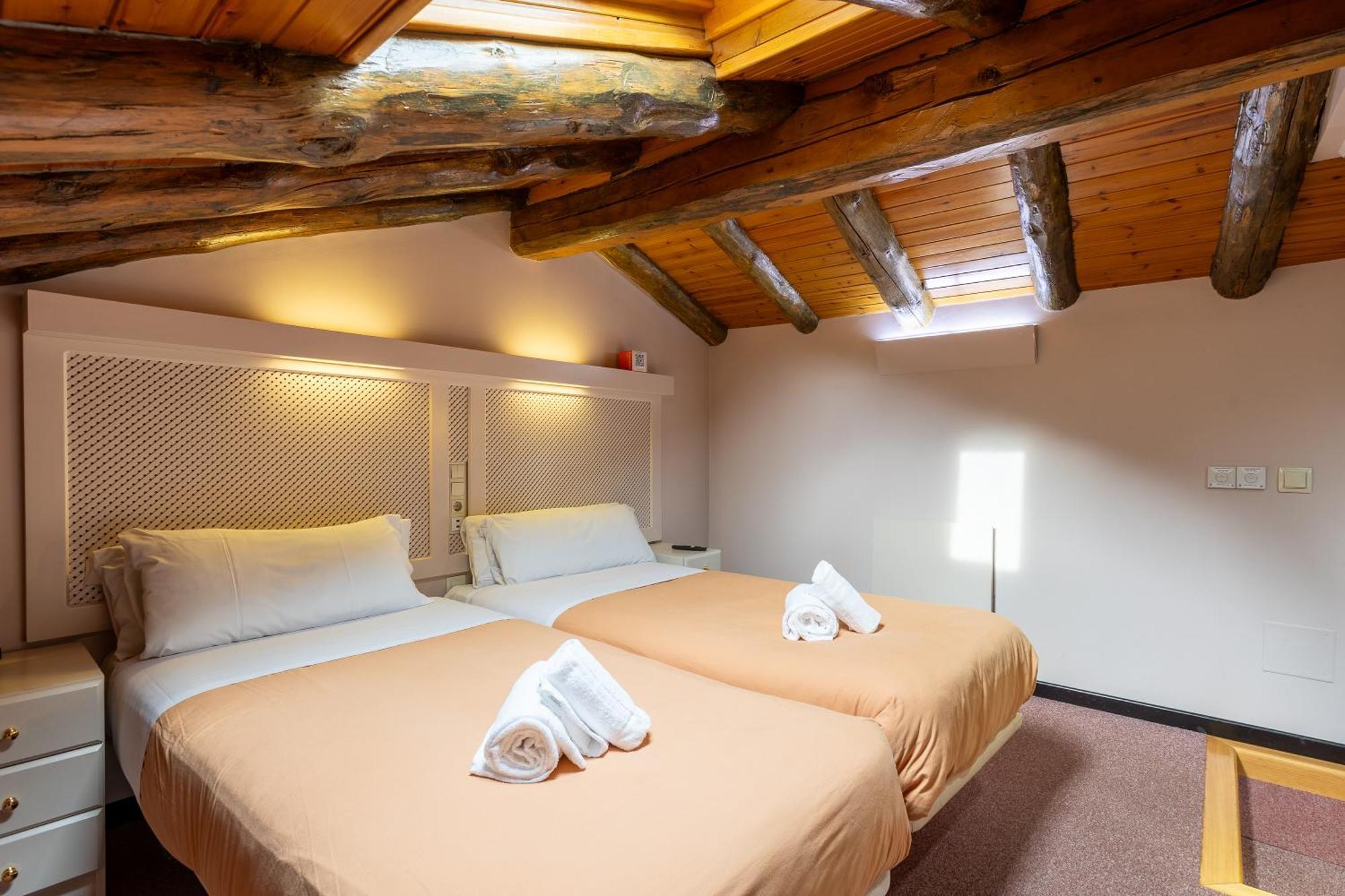 Hotel Micolau Arinsal Zewnętrze zdjęcie
