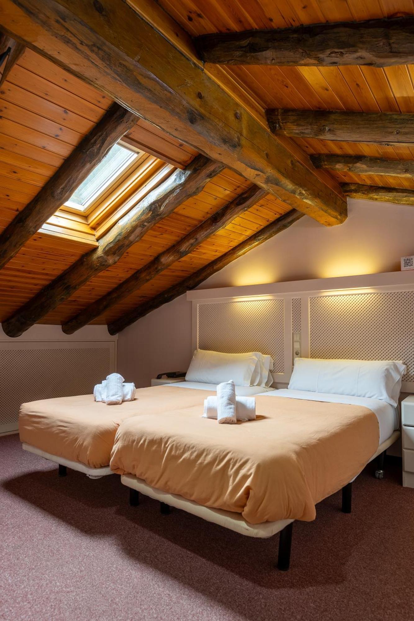 Hotel Micolau Arinsal Zewnętrze zdjęcie